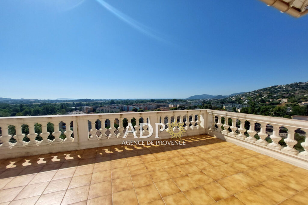 vente appartement 4 Pièce(s) – 4 pièces – 3 chambres – 98.54 m²