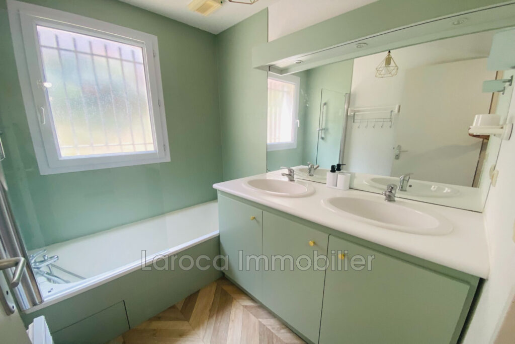 vente maison 4 Pièce(s) – 4 pièces – 3 chambres – 84.00 m²