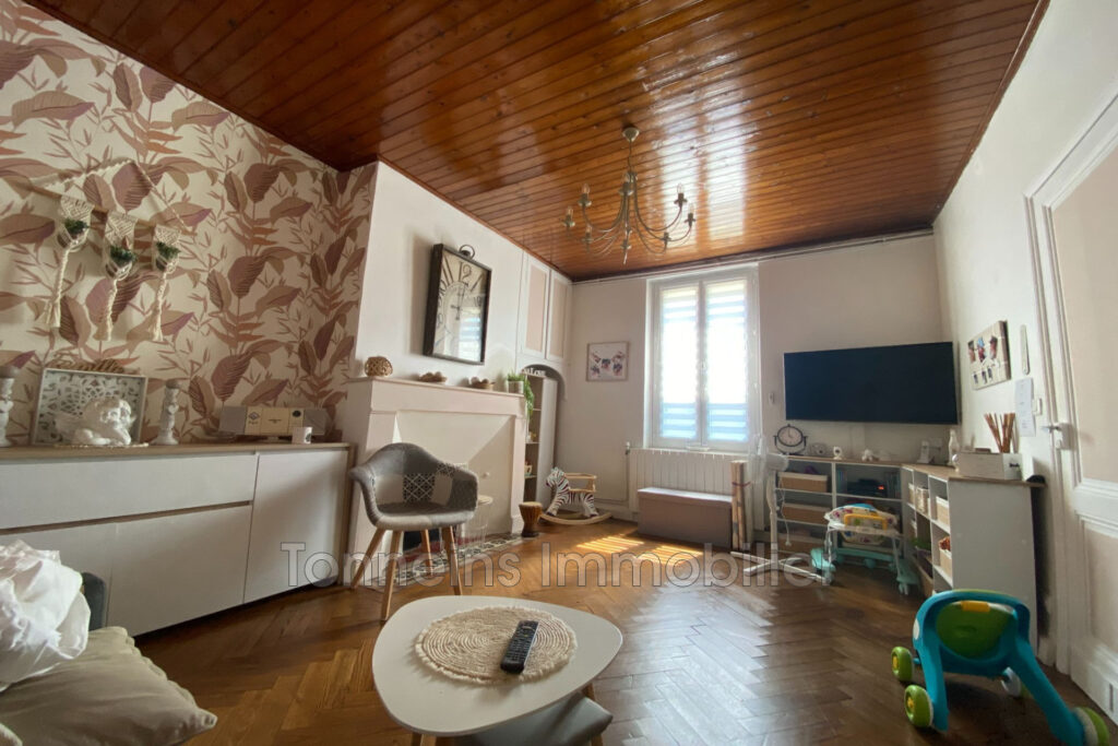 vente maison 5 Pièce(s) – 5 pièces – 3 chambres – 150.00 m²