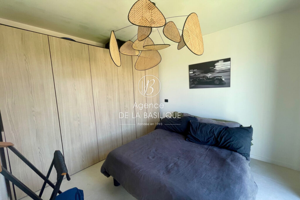 vente maison de caractère 4 Pièce(s) – 4 pièces – 3 chambres – 4  – 114.00 m²