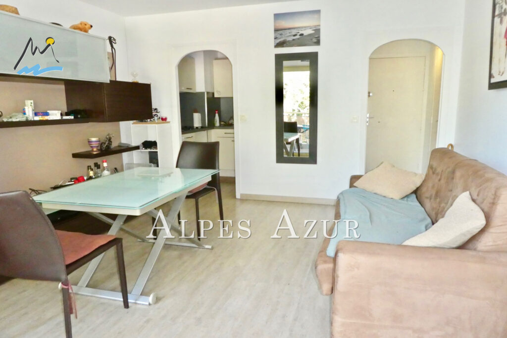 vente appartement 2 Pièce(s) – 2 pièces – 1 chambre – 30.49 m²