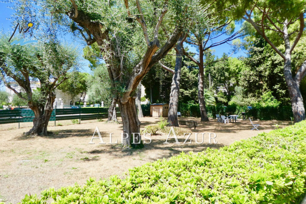 vente appartement 2 Pièce(s) – 2 pièces – 1 chambre – 30.49 m²