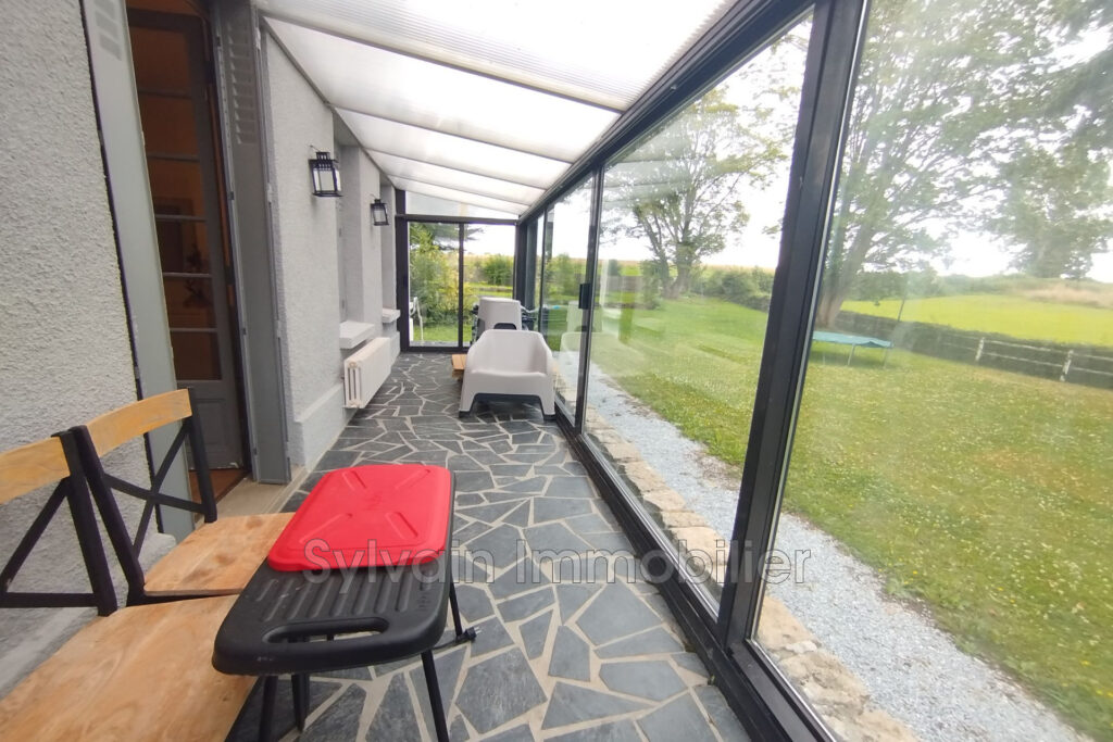 vente maison 9 Pièce(s) – 9 pièces – 6 chambres – 220.00 m²