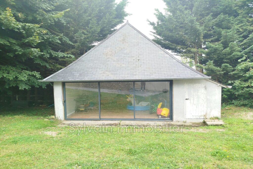 vente maison 9 Pièce(s) – 9 pièces – 6 chambres – 220.00 m²