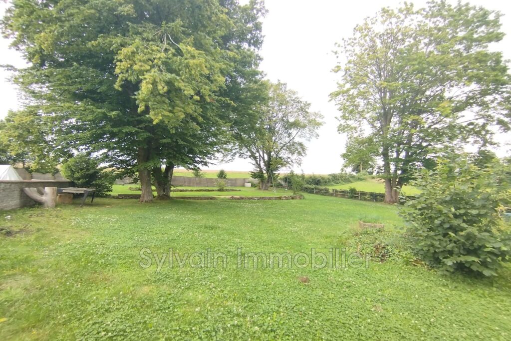 vente maison 9 Pièce(s) – 9 pièces – 6 chambres – 220.00 m²