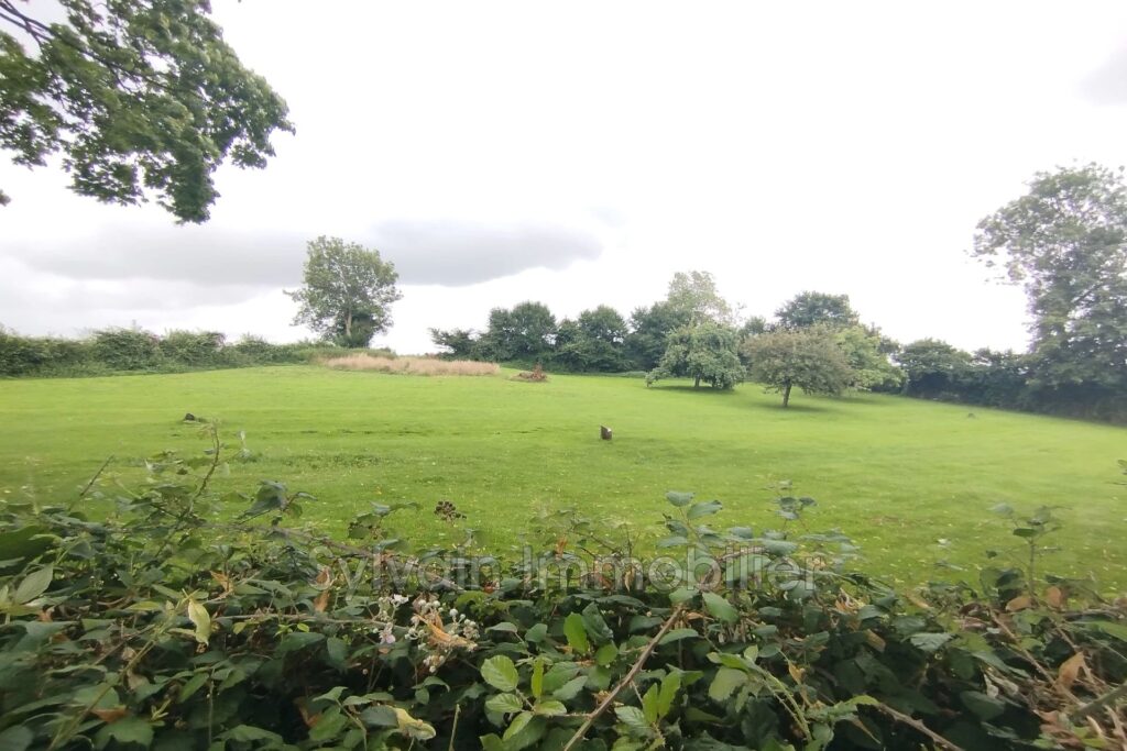 vente maison 9 Pièce(s) – 9 pièces – 6 chambres – 220.00 m²