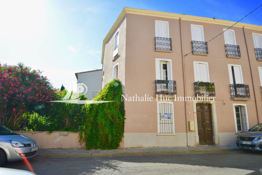 vente maison de maître 12 Pièce(s) – 12 pièces – NR chambres – 300.00 m²