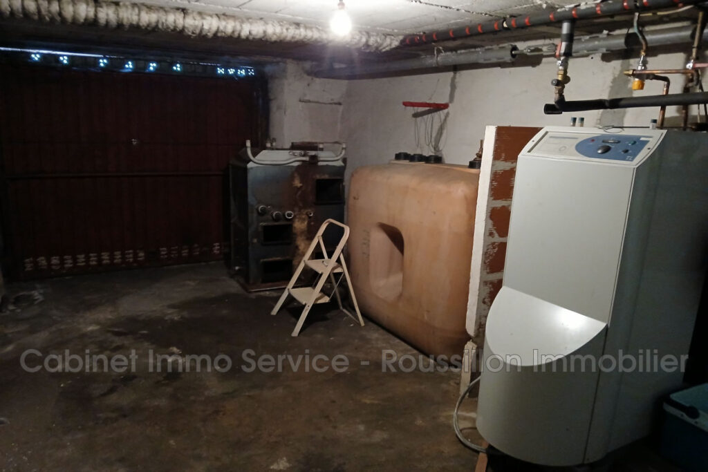 vente maison en pierre 6 Pièce(s) – 6 pièces – 4 chambres – 128.00 m²