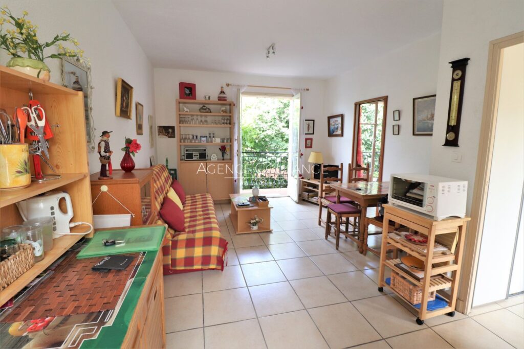 Clos des Plages. Type 2 avec stationnement. – 2 pièces – 1 chambre – 33.00 m²