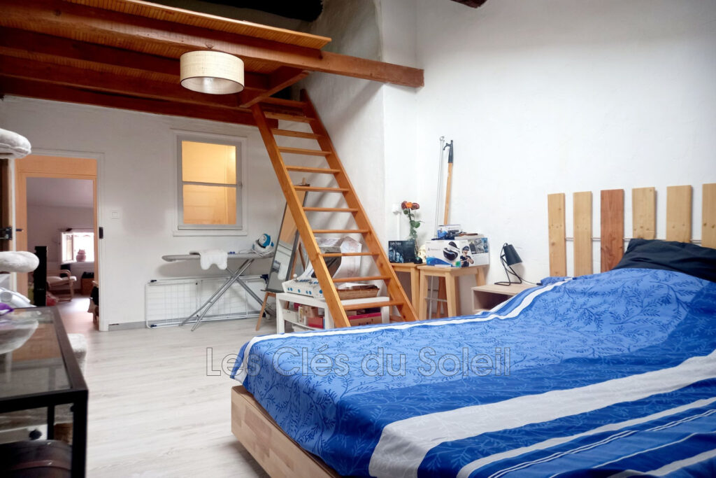 vente maison de village 4 Pièce(s) – 4 pièces – 1 chambre – 95.00 m²