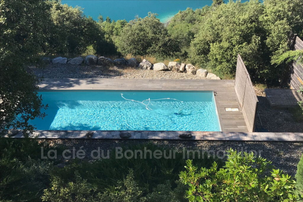 vente maison – NR pièces – 3 chambres – 130.00 m²