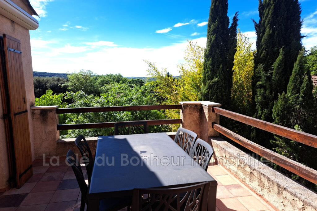 vente maison 4 Pièce(s) – 4 pièces – 3 chambres – 97.00 m²