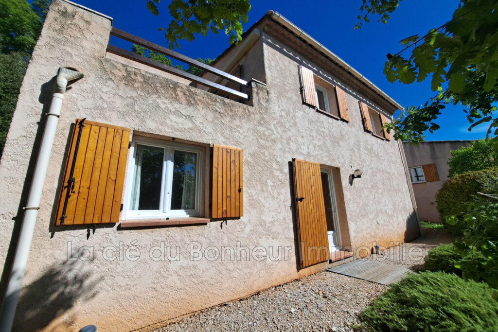 vente maison 4 Pièce(s) – 4 pièces – 3 chambres – 97.00 m²