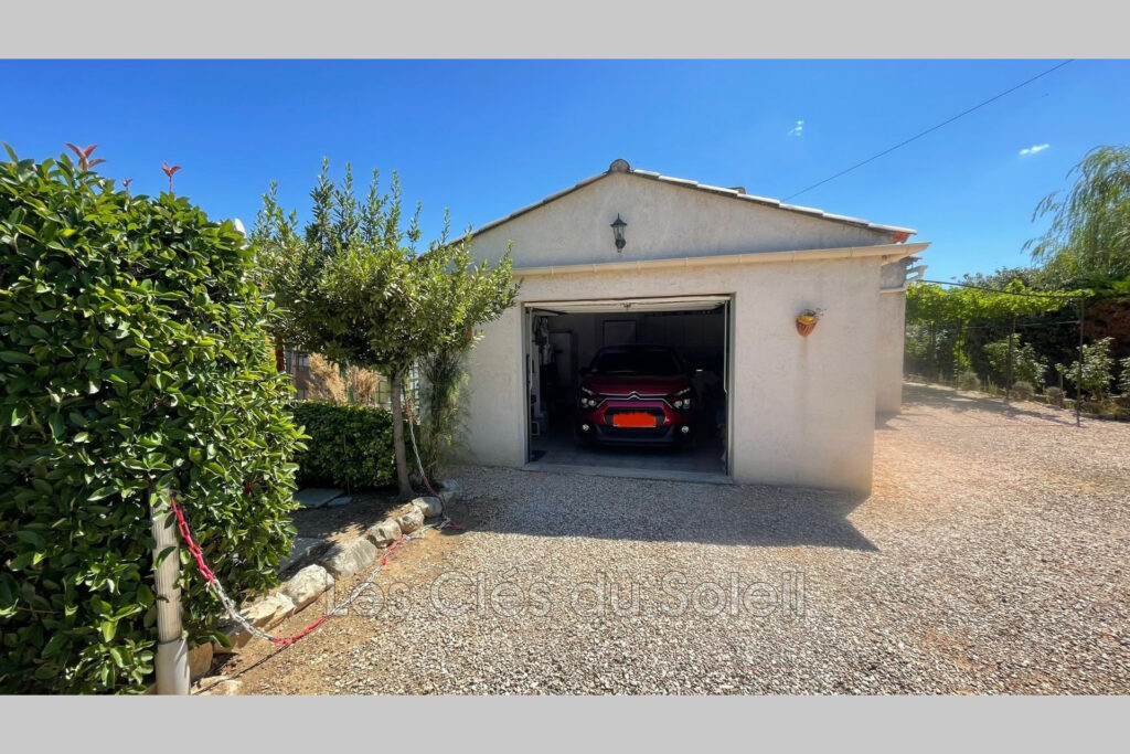 Camps-la-Source : charmante maison T3 de plain-pied d’environ  – 3 pièces – 2 chambres – 63.00 m²