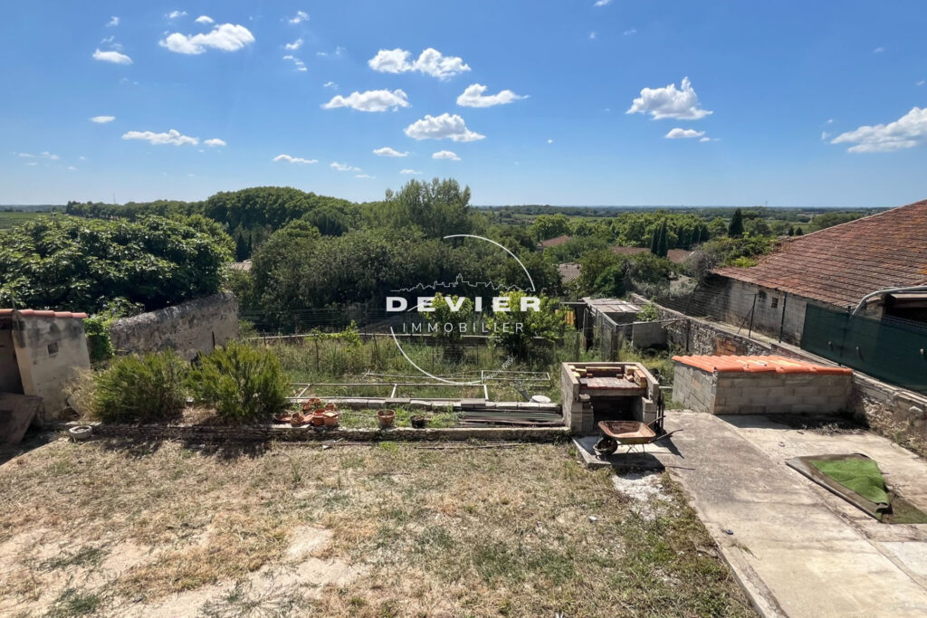 vente maison de village 5 Pièce(s) – 5 pièces – 2 chambres – 131.00 m²