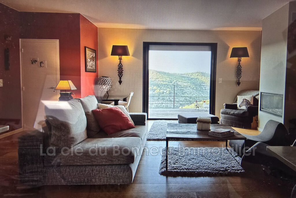 vente maison – NR pièces – 3 chambres – 130.00 m²