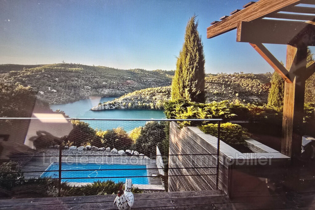 vente maison – NR pièces – 3 chambres – 130.00 m²