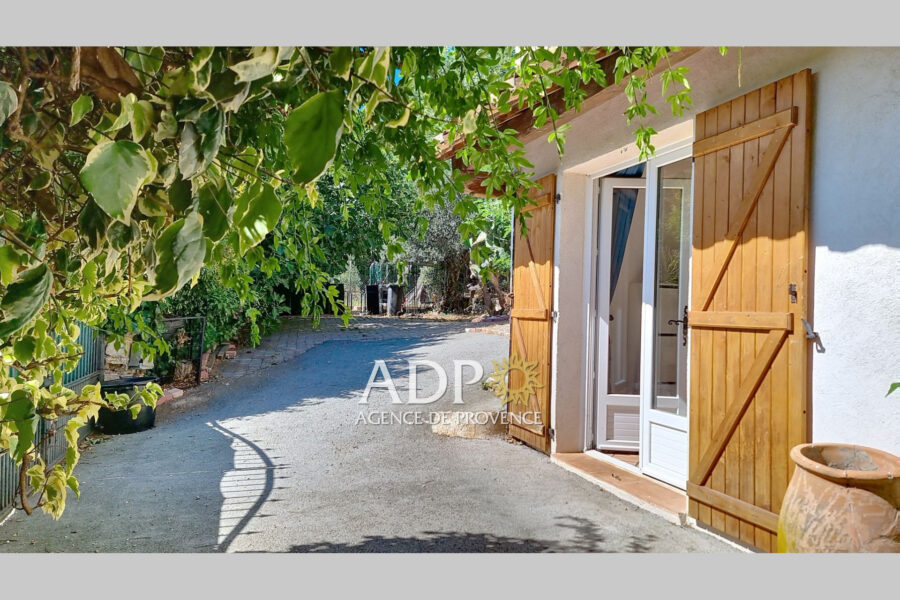 Maison à vendre à Saint-cézaire-sur-siagne