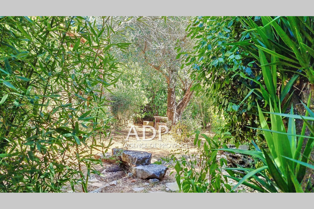 vente maison 4 Pièce(s) – 4 pièces – 3 chambres – 141.92 m²