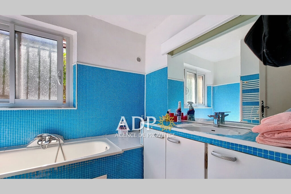 vente maison 4 Pièce(s) – 4 pièces – 3 chambres – 141.92 m²