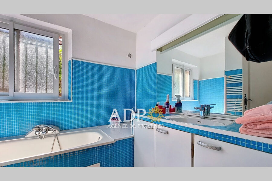 Maison à vendre à Saint-cézaire-sur-siagne