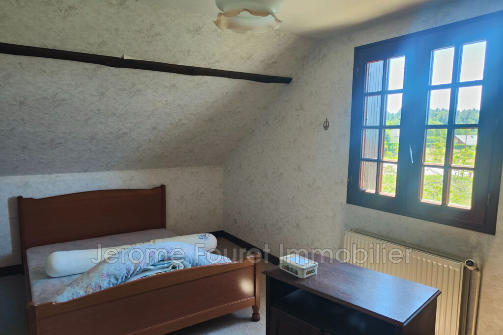 vente maison 6 Pièce(s) – 6 pièces – 4 chambres – 126.00 m²