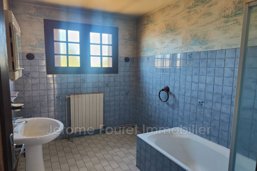 Maison à vendre à Saint-yrieix-le-déjalat