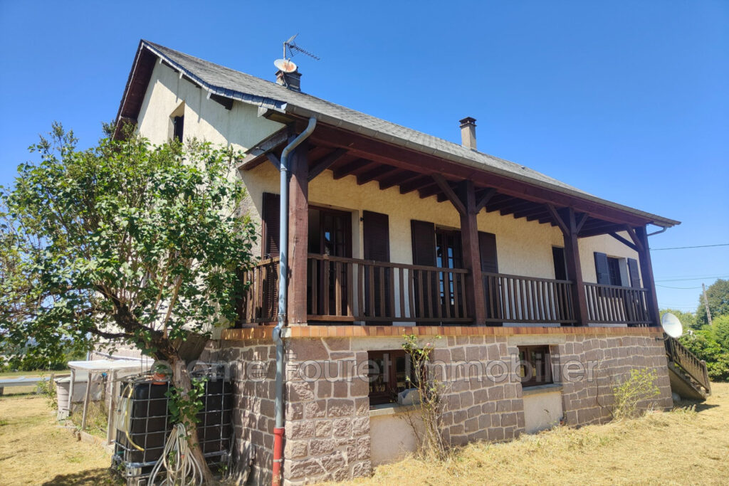 vente maison 6 Pièce(s) – 6 pièces – 4 chambres – 126.00 m²