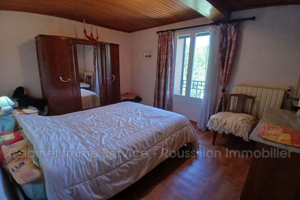 vente maison en pierre 6 Pièce(s) – 6 pièces – 4 chambres – 128.00 m²