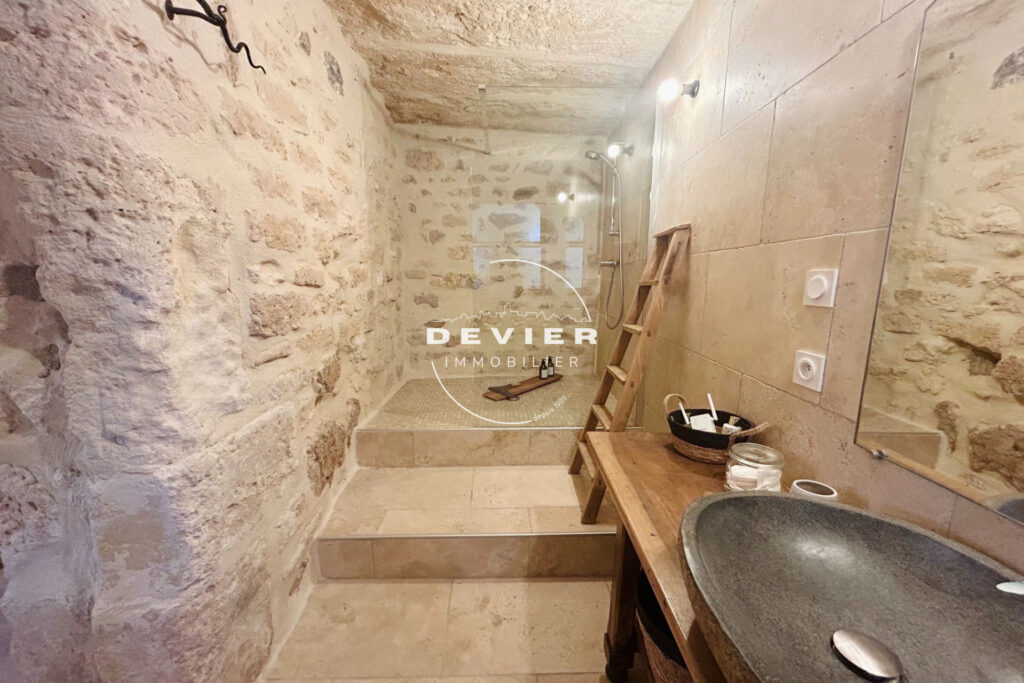 vente maison de caractère 7 Pièce(s) – 7 pièces – 5 chambres – 200.00 m²