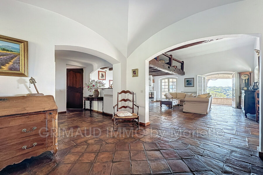 Maison à vendre à Grimaud