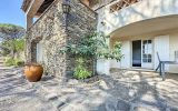 Charmante maison provençale avec vue sur le château et potenti – 11 pièces – 6 chambres – 308.00 m²