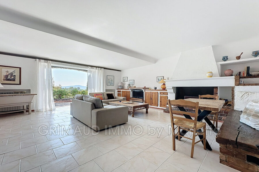 Maison à vendre à Grimaud