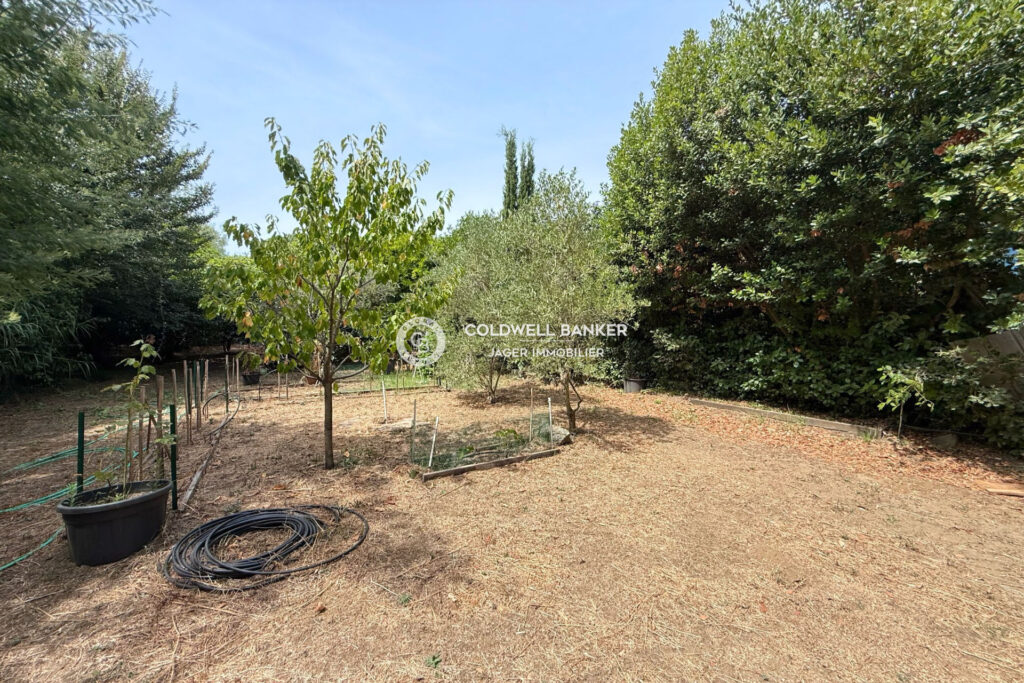 Maison de plain-pied  90 m²  Terrain 1 520 m²  Exposition S – 3 pièces – 2 chambres – 89.85 m²