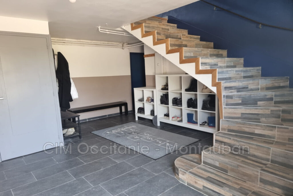 vente maison – NR pièces – 5 chambres – 200.00 m²
