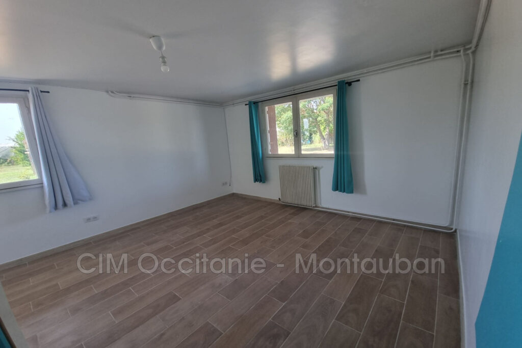 vente maison – NR pièces – 5 chambres – 200.00 m²