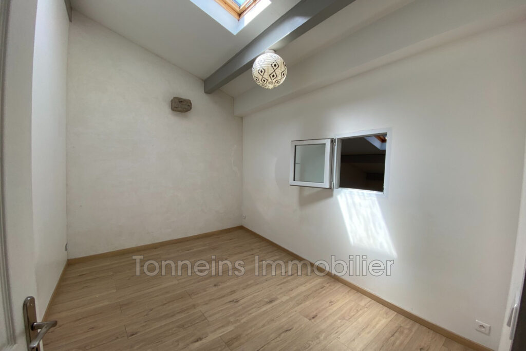 vente immeuble 5 Pièce(s) – 5 pièces – 3 chambres – 125.00 m²