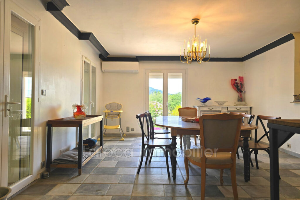 Achat maison à Laroque des Albères – 6 pièces – 5 chambres – 167.00 m²