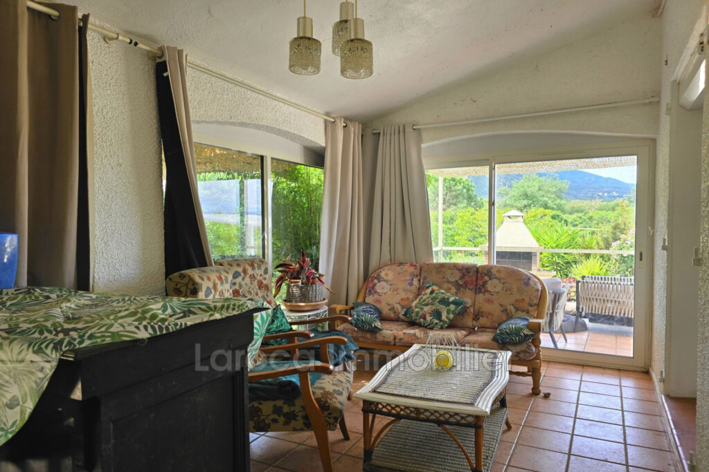 Achat maison à Laroque des Albères – 6 pièces – 5 chambres – 167.00 m²