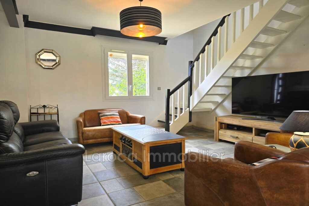 Achat maison à Laroque des Albères – 6 pièces – 5 chambres – 167.00 m²