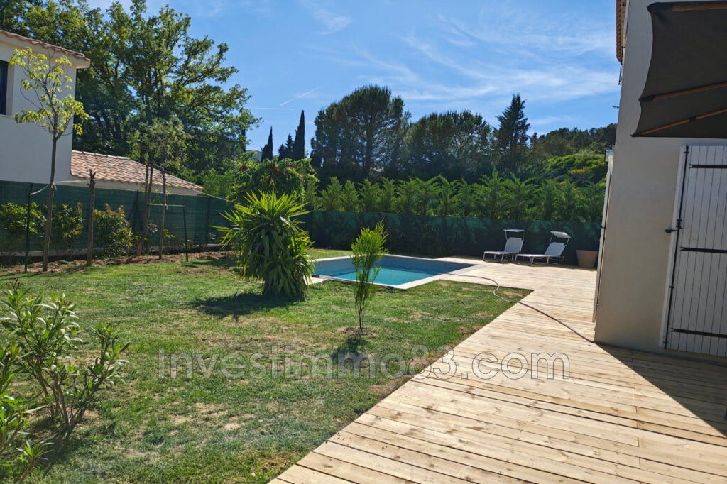 Proche du centre-ville, dans un quartier calme, agréable villa – 5 pièces – 4 chambres – 120.00 m²