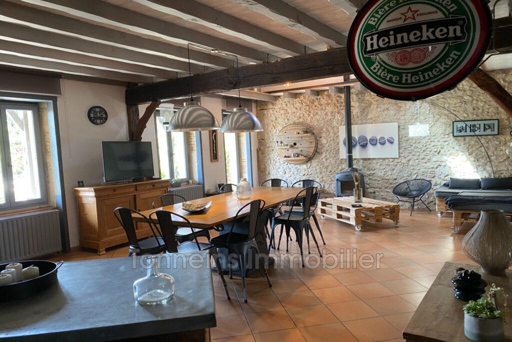 vente ferme 6 Pièce(s) – 6 pièces – 4 chambres – 225.00 m²