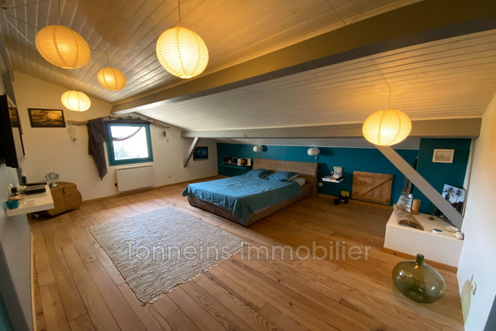 vente ferme 6 Pièce(s) – 6 pièces – 4 chambres – 225.00 m²