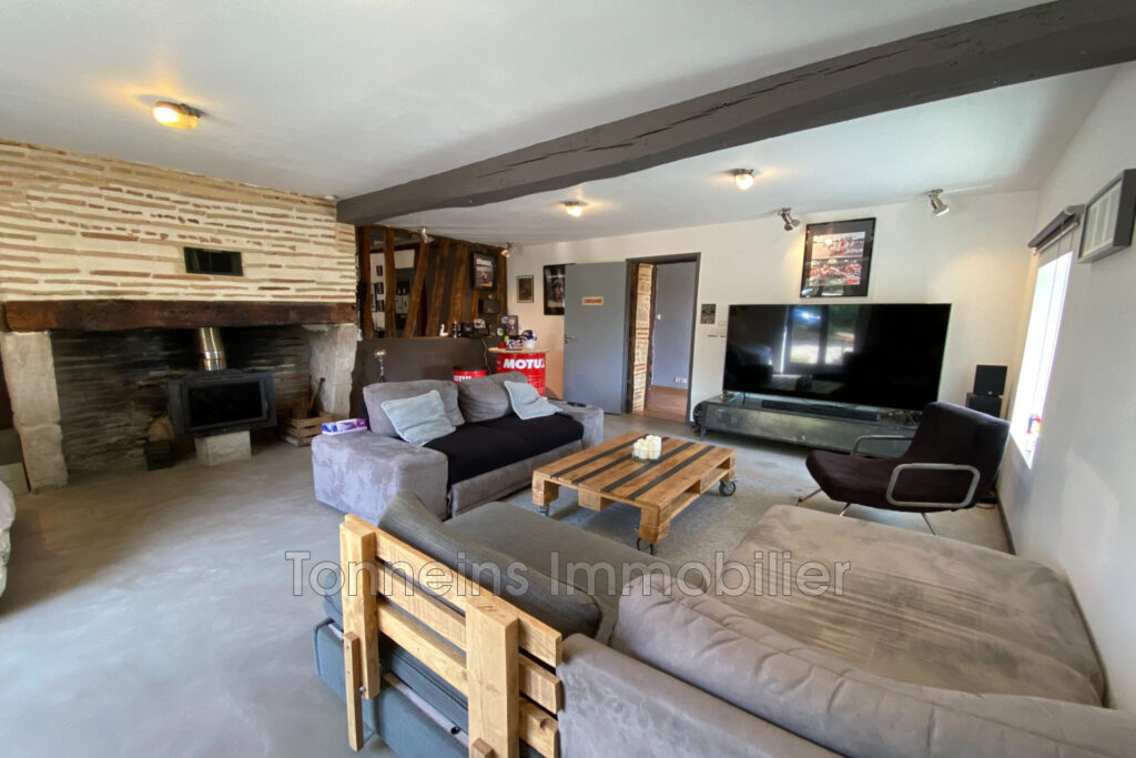 vente ferme 6 Pièce(s) – 6 pièces – 4 chambres – 225.00 m²