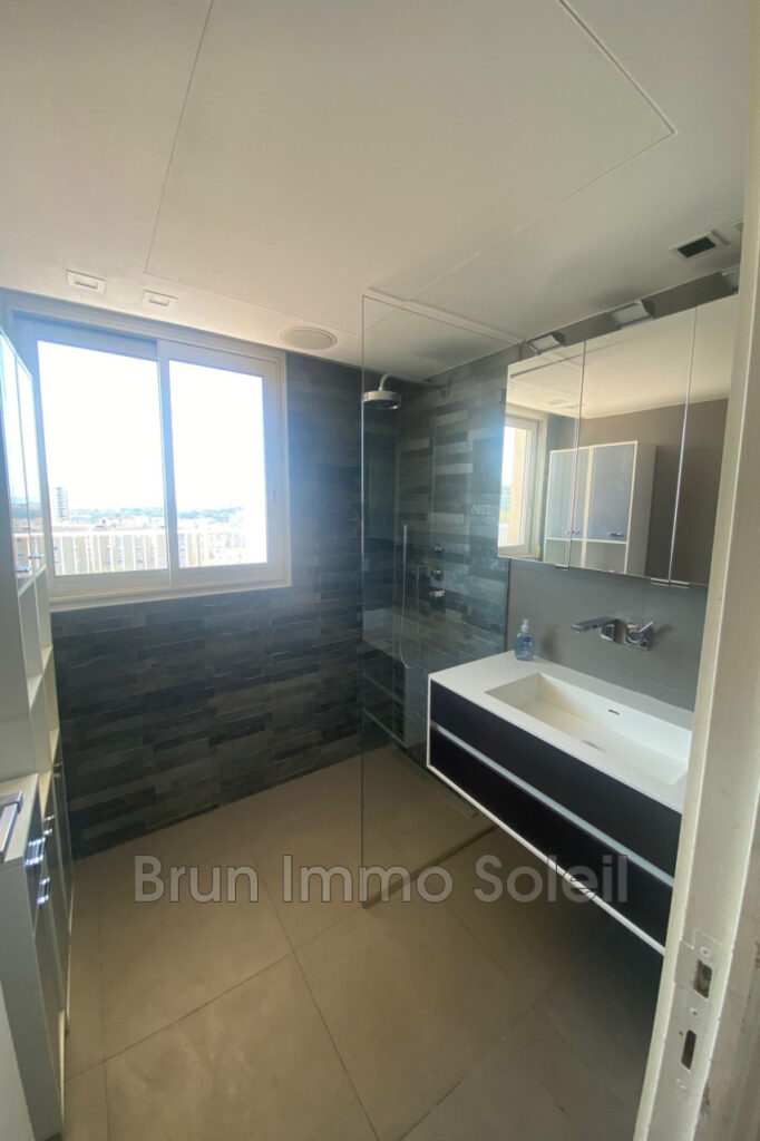 vente appartement 3 Pièce(s) – 3 pièces – 2 chambres – 103.90 m²