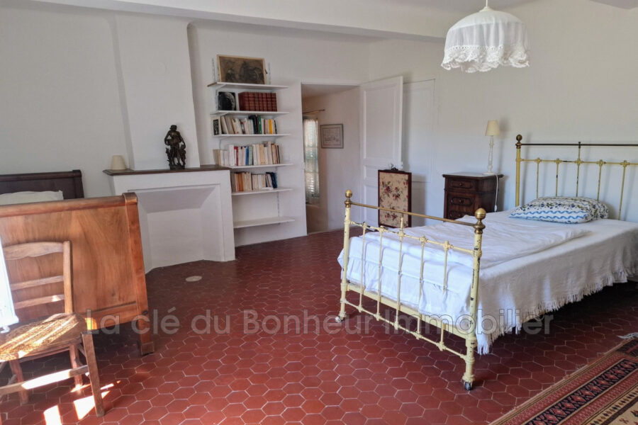 Maison à vendre à La palud-sur-verdon