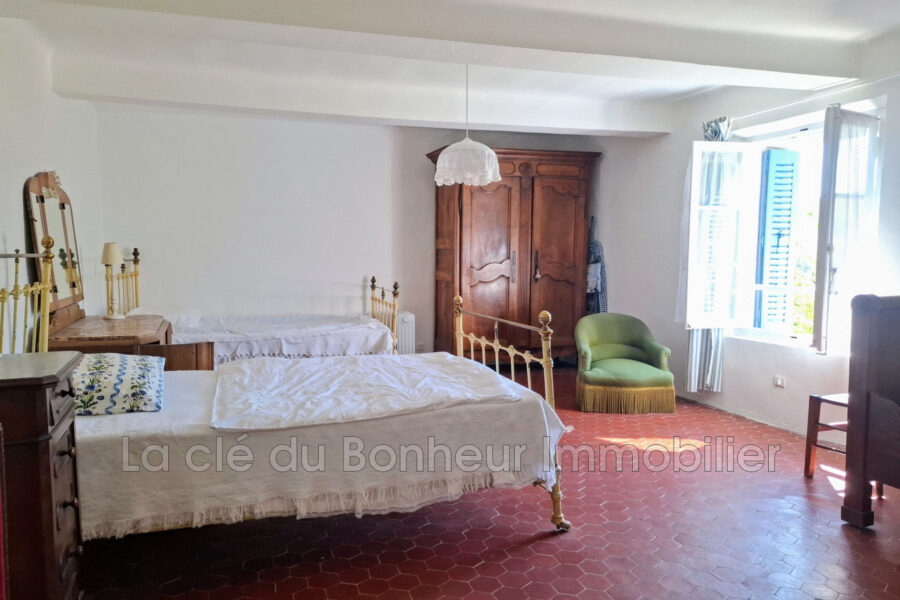 Maison à vendre à La palud-sur-verdon