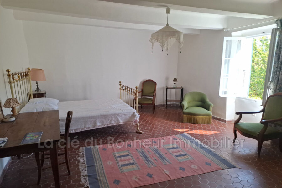 Maison à vendre à La palud-sur-verdon