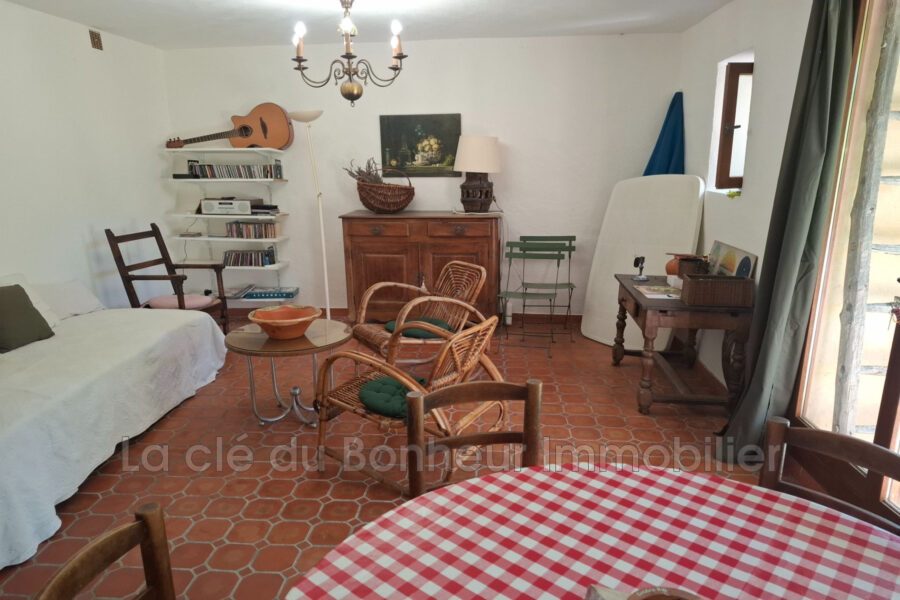 Maison à vendre à La palud-sur-verdon