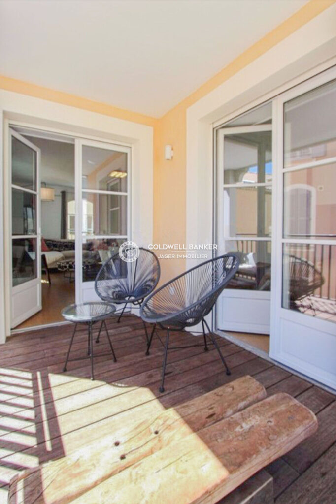 Saint-Tropez  Charmant T3 avec terrasse, parking et cave à de – 3 pièces – 2 chambres – 61.88 m²
